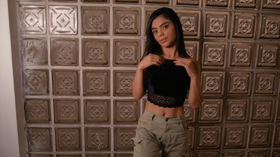 MirandaPetite
