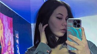 StephanieCrank LiveJasmin girl member chat profile