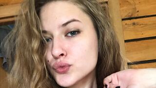RebeccaCaldwell similar LiveJasmin Cam2Cam profile