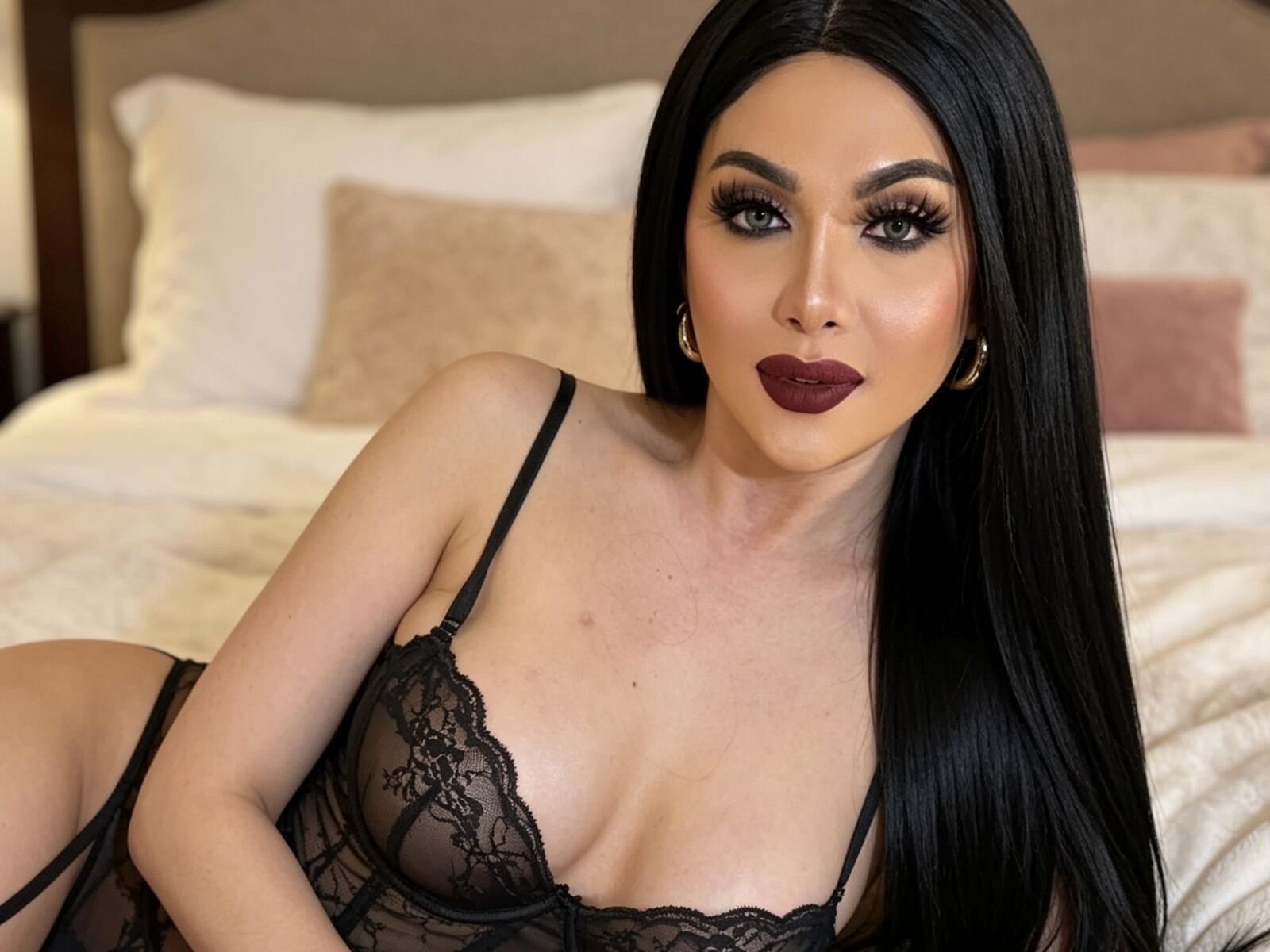 Live cam for EllaKnox