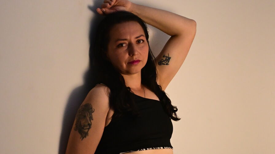 Live Sex Chat with LorenaBray