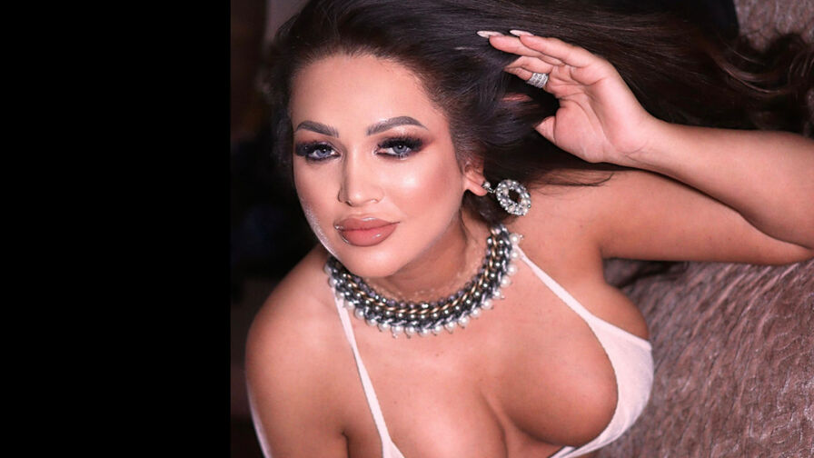 Watch AssyaLorra live on jobsporn.net