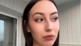EllyMcdaniel webcam