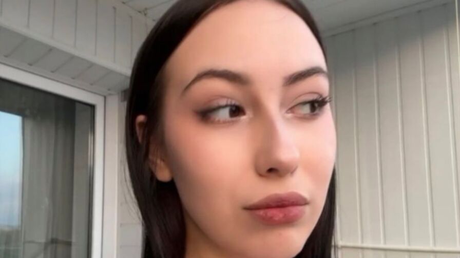Live Sex Chat with EllyMcdaniel