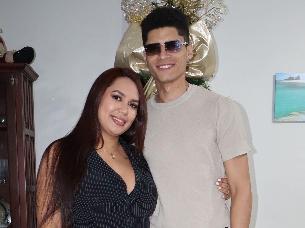 DerekAndMia LiveJasmin couple live camera feed