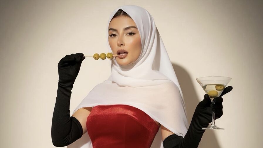 HalaiaNoor's Live Nude Chat