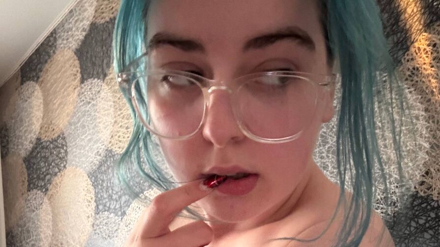 Watch PixieJones live on Pparser