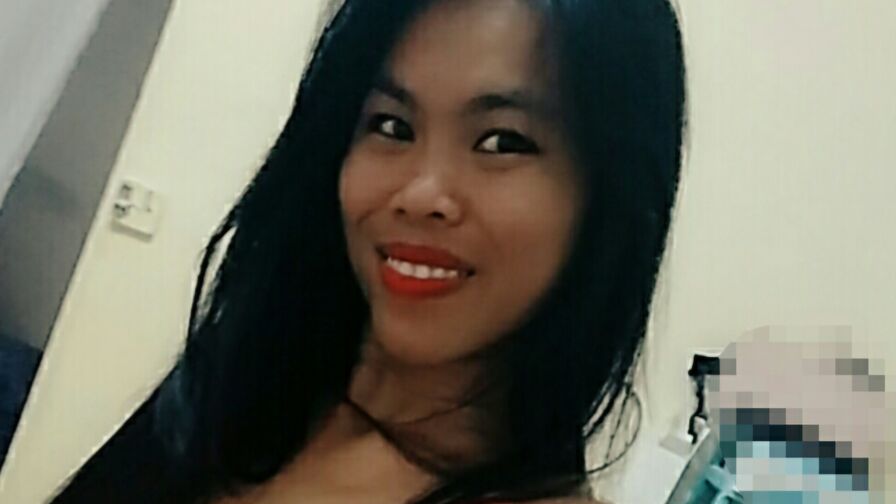 Watch SimplyRitz live on Viva LiveCam🔔