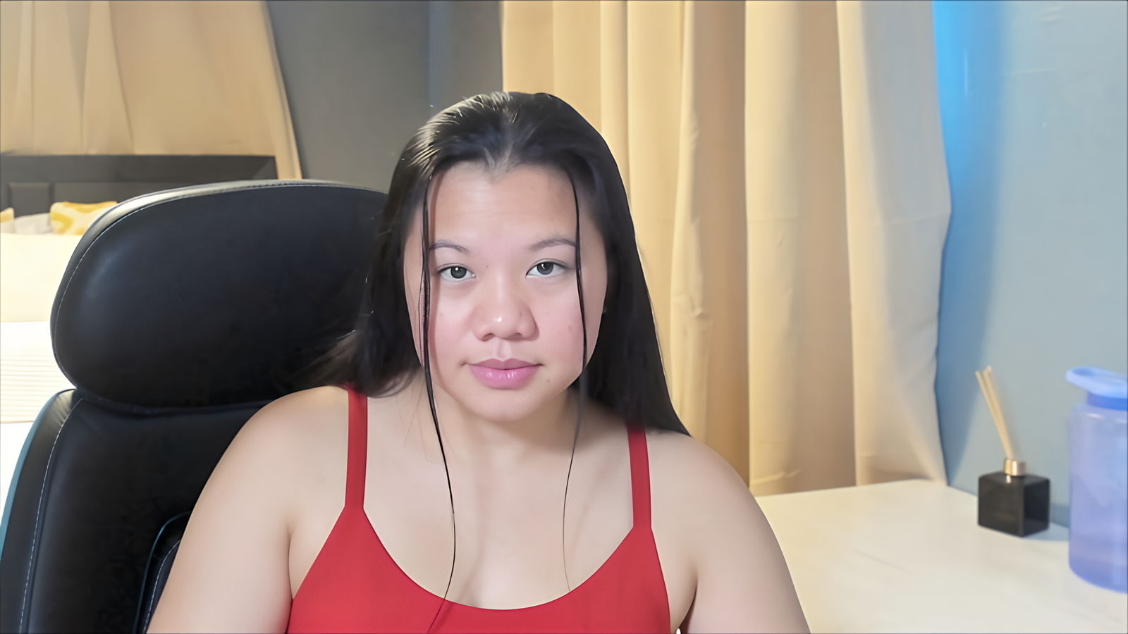 NicoleBridge erotic portrait