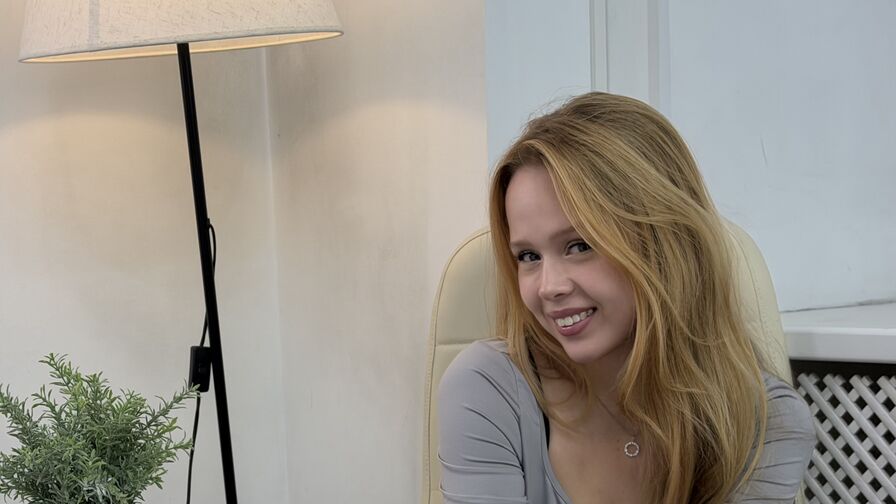 DenisseTention's Premium Pictures and Videos