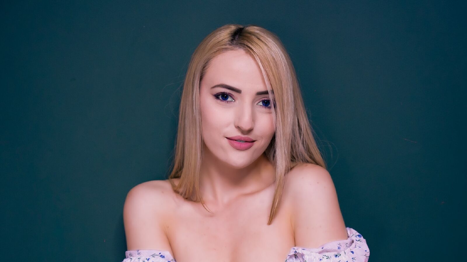AshleyNess erotic portrait