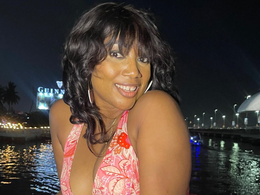 MandyJohn live streaming girl cam