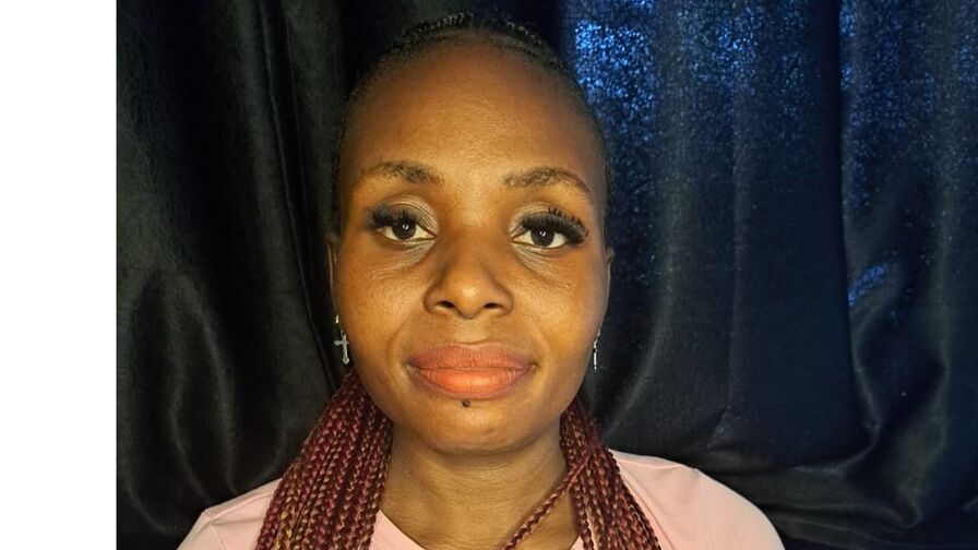 Watch ArinaFrank live on jobsporn.net