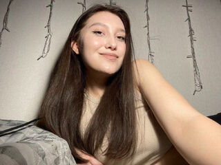 Webcam model SilverDarr from LiveJasmin