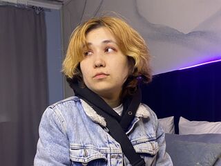 AliceBalm Porn Show