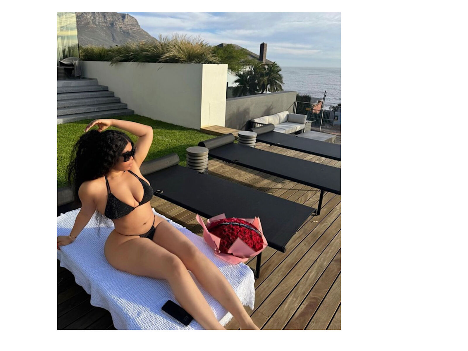 Live cam for SarraJames