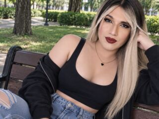 Sexy profile pic of JessiRogerss