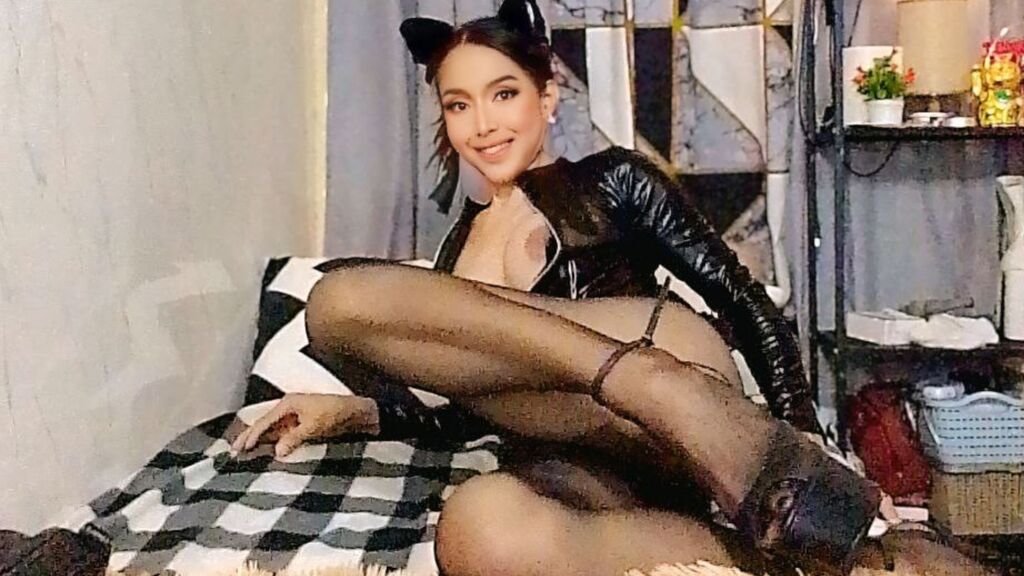 MichaelaKatalina Live Cam on LiveJasmin