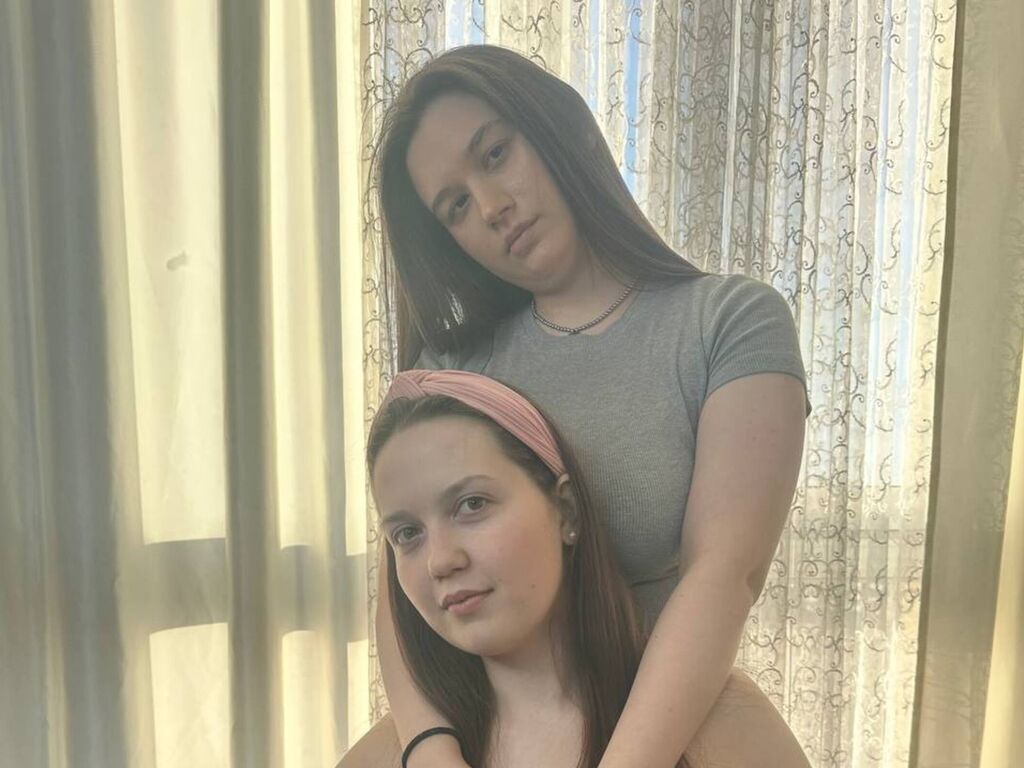 OraAndDoris Photo