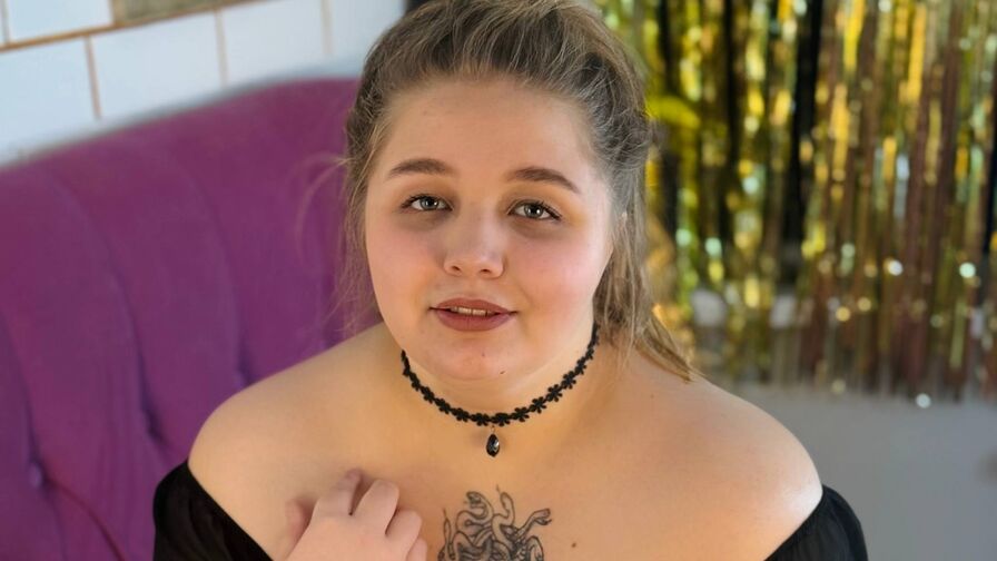 SladaDell – Female | Sexy Erotic