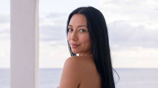 TiaNightingale private cam girl preview