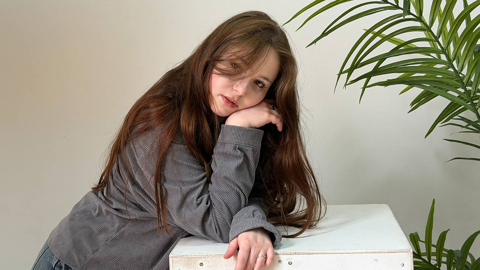 AlicaRenoy erotic portrait