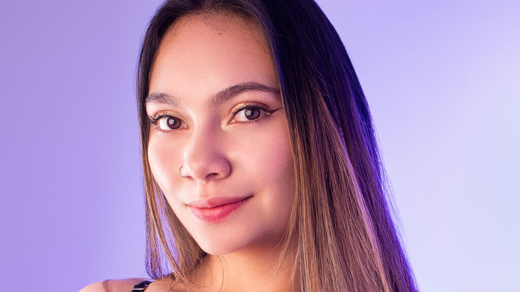Sex chat gratuit in direct cu JennaFerre pe LiveJasmin