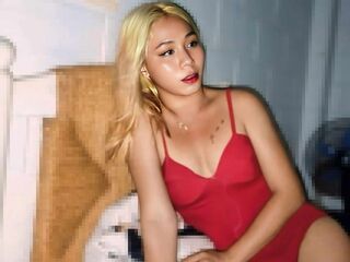 nude live chat room BeatriceOganda