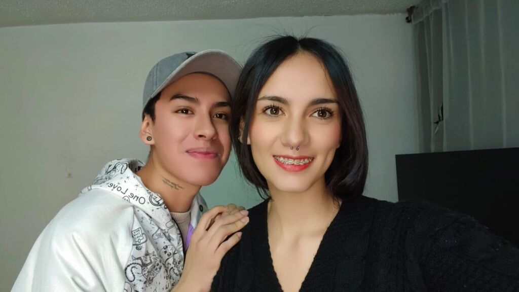 MaryandAndrew Live Cam on LiveJasmin