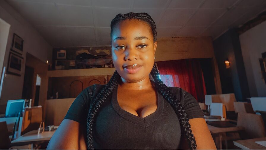 AriesBlossom webcam show