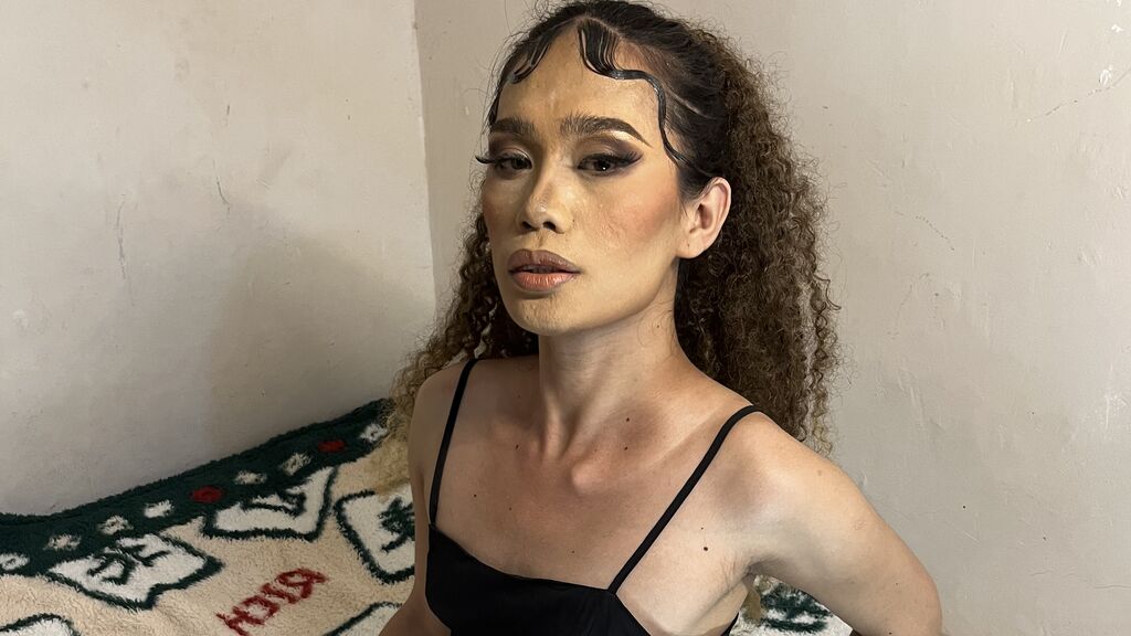 EllieWhitmore cover