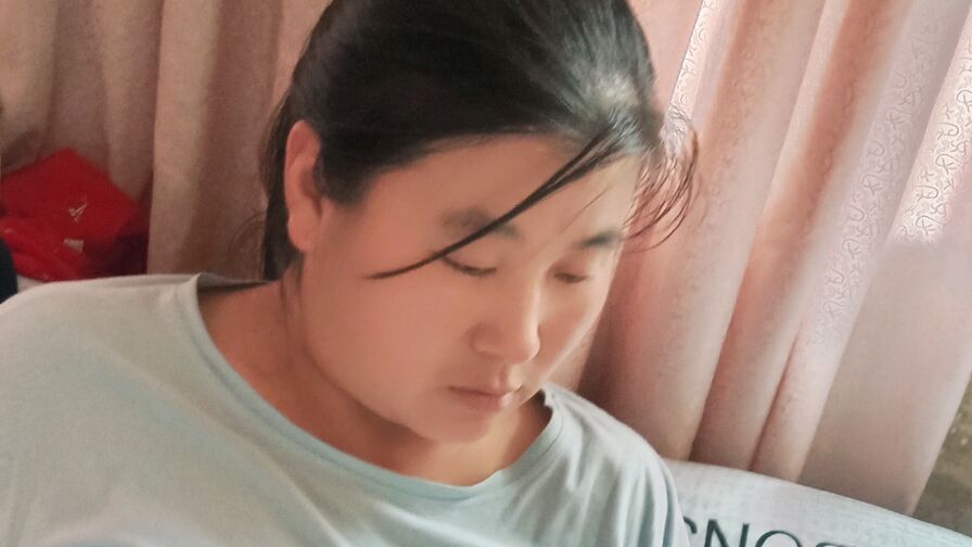 Join aihuanss’s Live Webcam Show