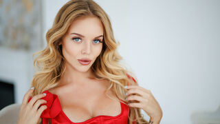 Free Nude DaniellaMur