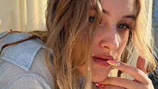 Free Nude MicheleRosie