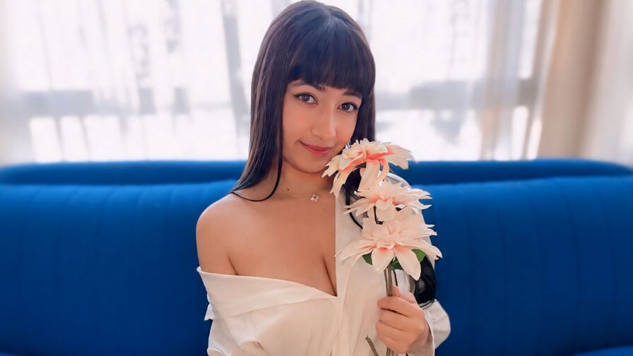 Join PaolaEllery’s Live Webcam Show