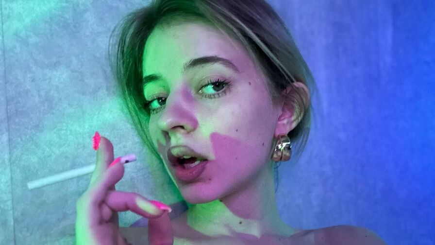 TinaQueen's Premium Pictures and Videos