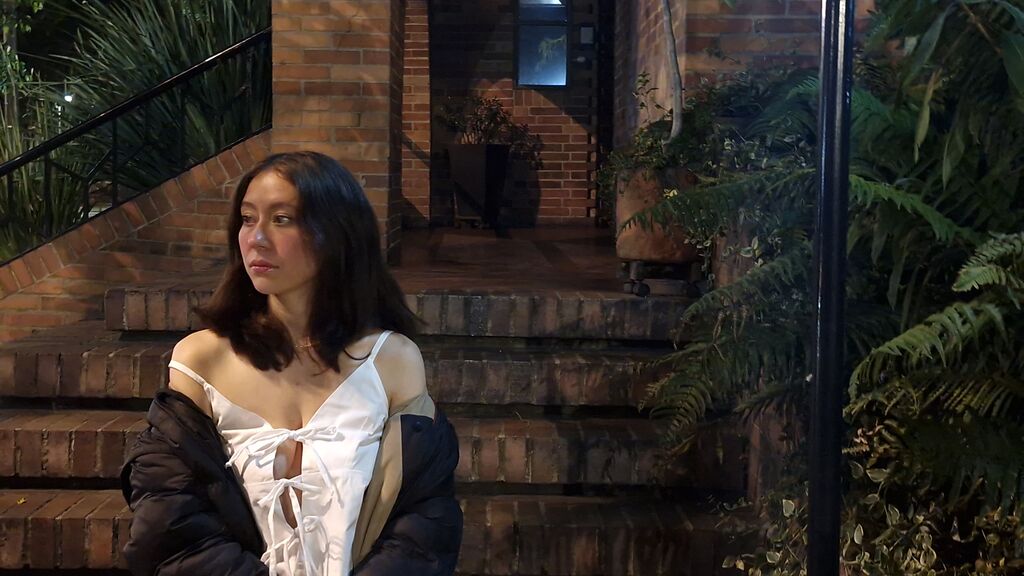 KityVale's profile from Jasmin at GirlsOfJasmin'