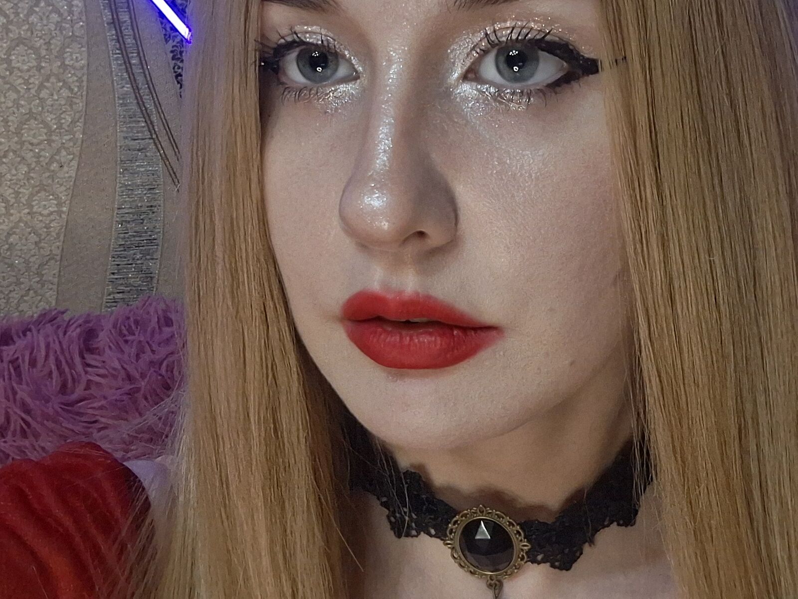 Live cam for RoseGee