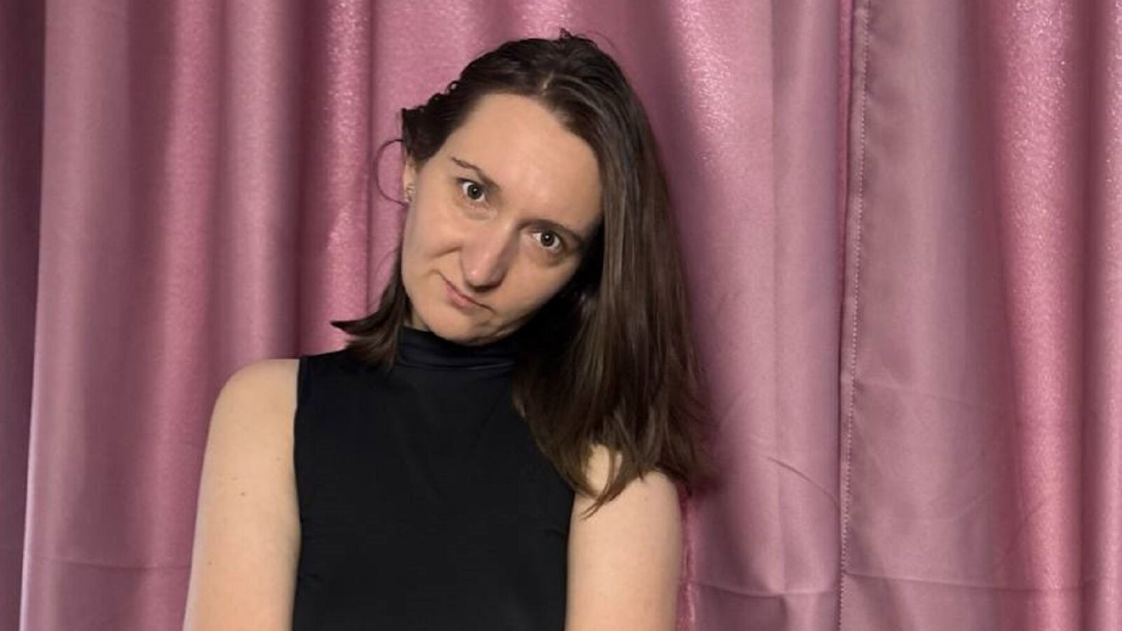 SelestiaSonata erotic portrait