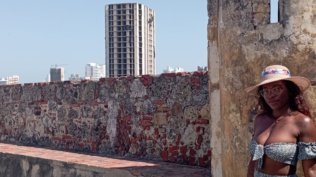  online at GirlsOfJasmin