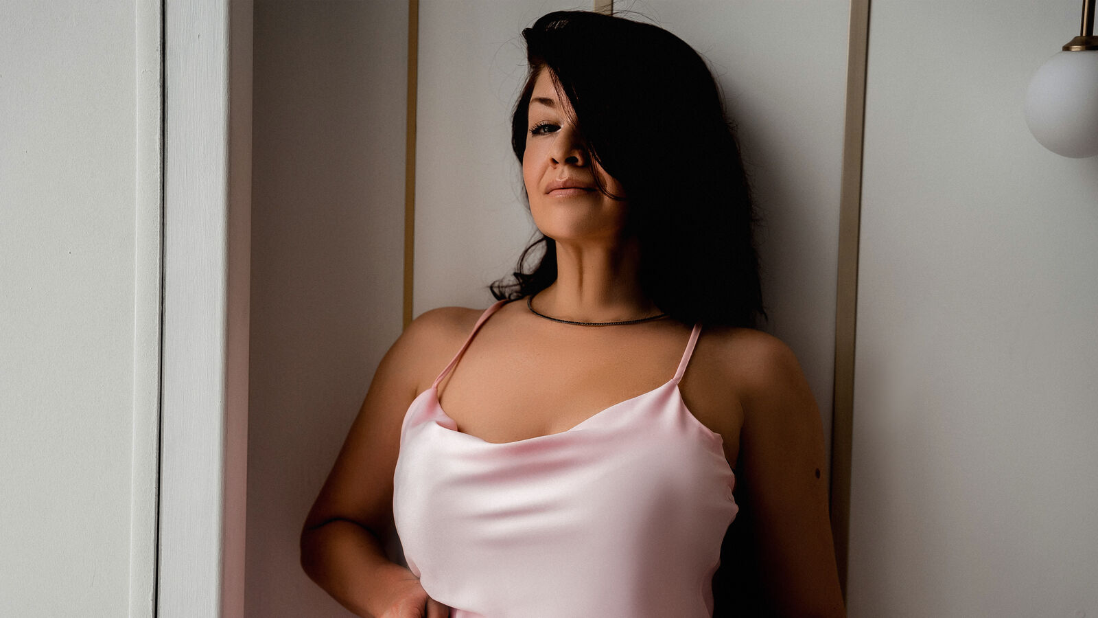 AnaHemsworth erotic portrait
