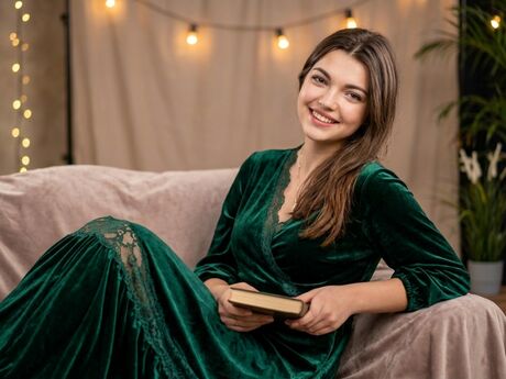 Chat with LisabethBerczel