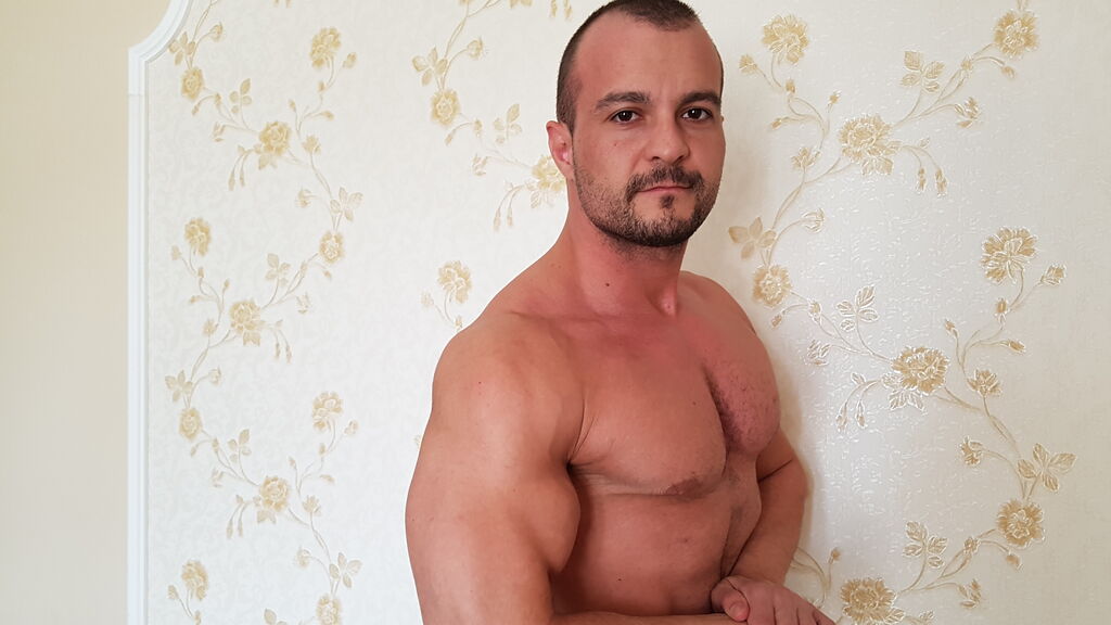 CristianDiesel live cam model at LiveJasmin