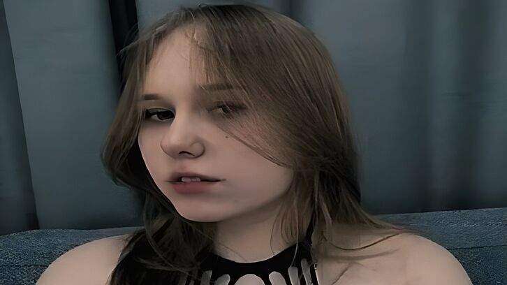 VinelleErle live webcam show