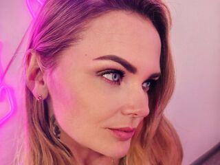 AnabelHouston's page