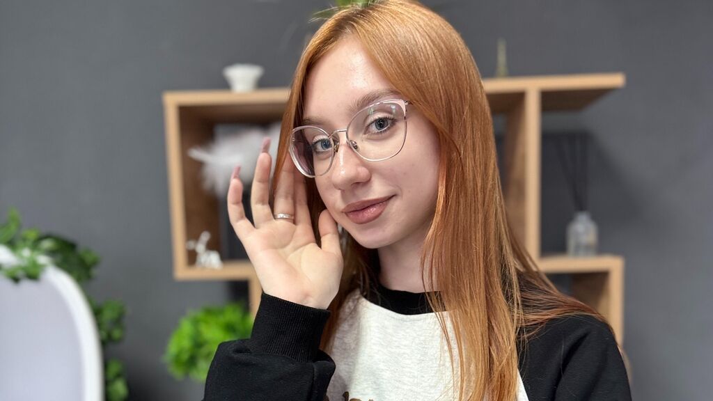 MaidaFaux's profile from Jasmin at GirlsOfJasmin'