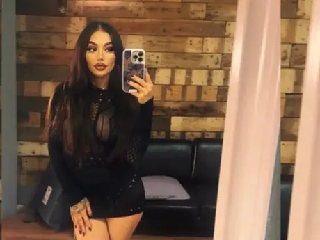 Chat with SaffyAurra