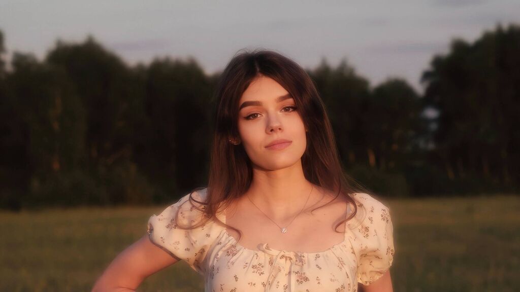 TishBradd's profile from Jasmin at GirlsOfJasmin'