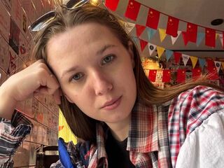 amateur pornstar online LiyaMayer