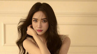 Free Nude KarenChris